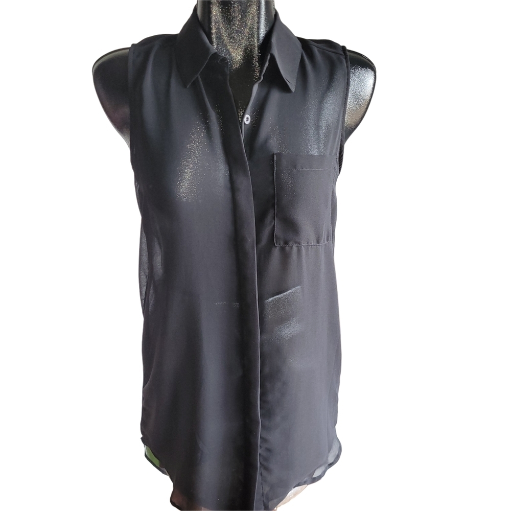 Love & Liberty Black Sheer High Low Sleeveless Shirt Size S